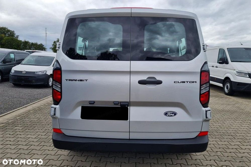 Ford Transit Custom - 7