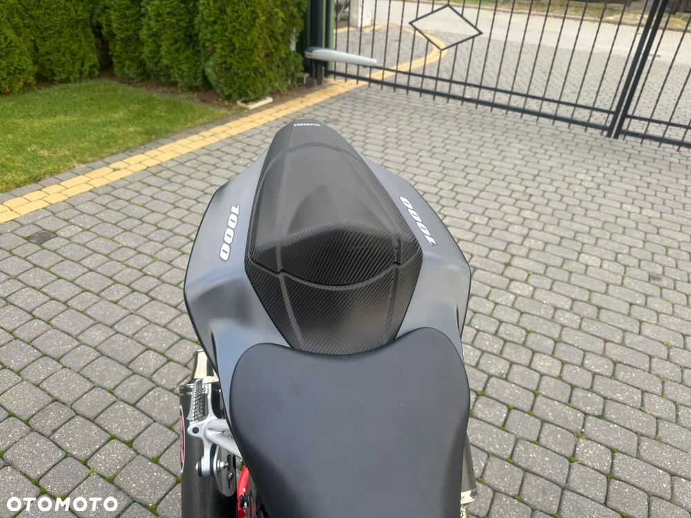 Suzuki GSX-R - 18