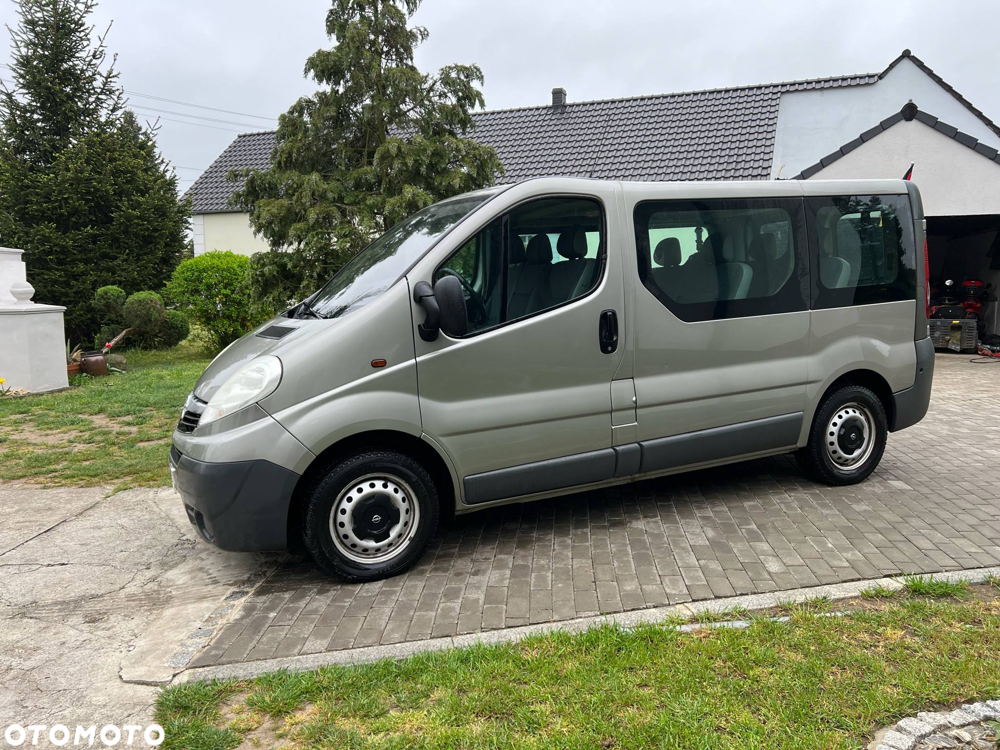Opel Vivaro 2.0 CDTI L1H1 - 11