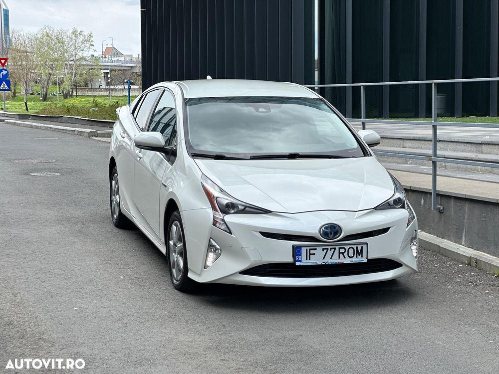 Toyota Prius 1.8 Dual VVT-i Sol+ - 12