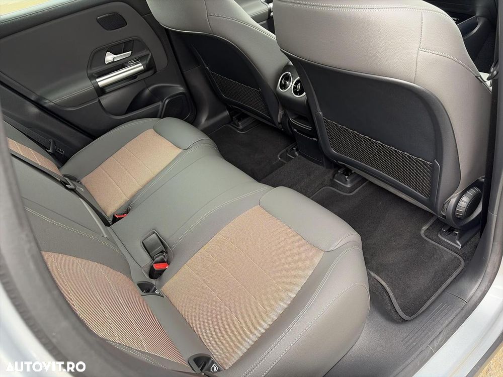 Mercedes-Benz EQA 250+ - 12