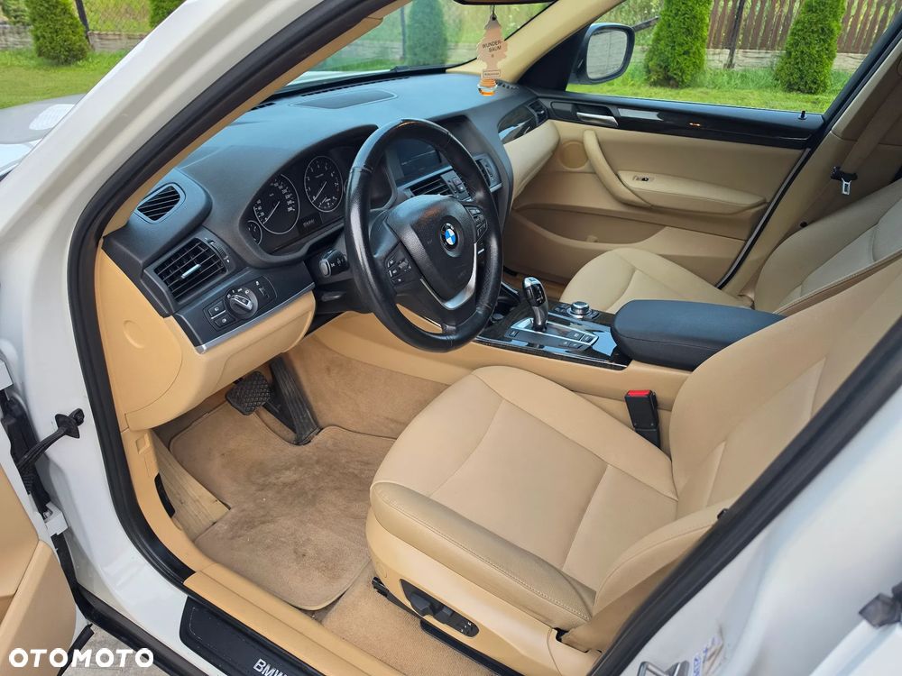 BMW X3 xDrive20i - 9