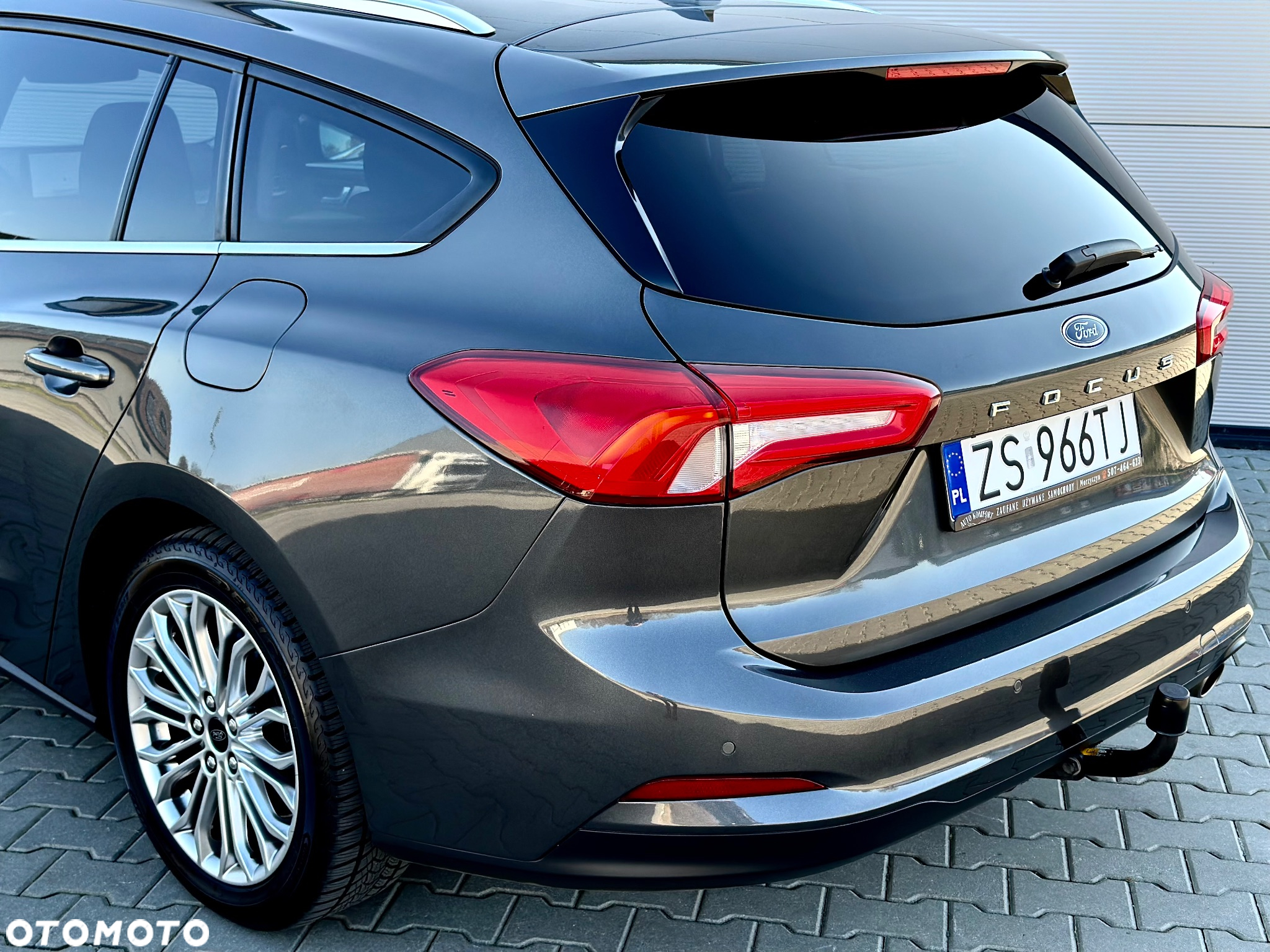 Ford Focus 2.0 EcoBlue Start-Stopp-System TITANIUM - 22