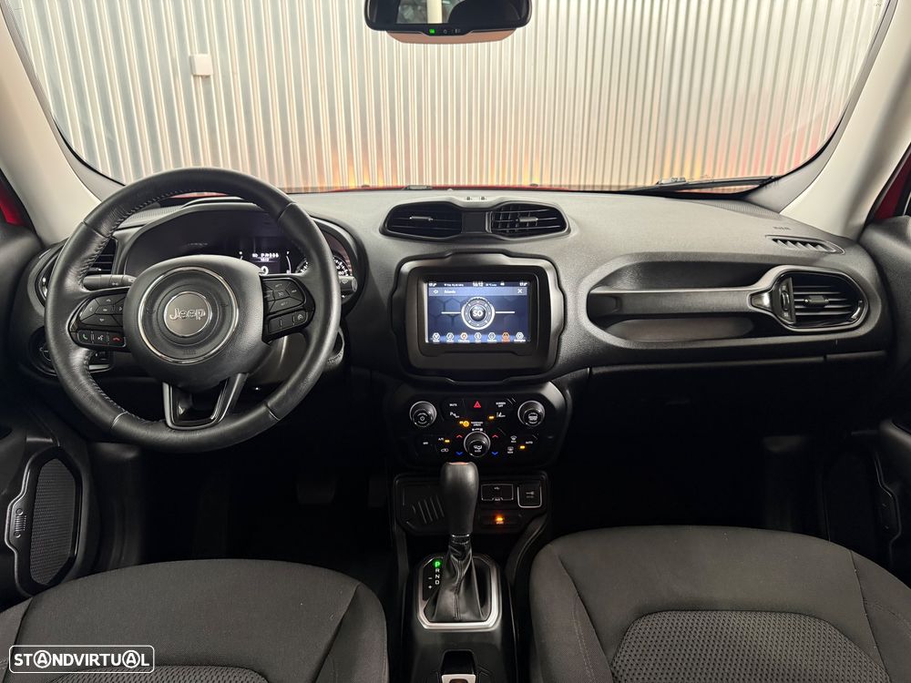 Jeep Renegade 1.3 T Night Eagle DCT - 10