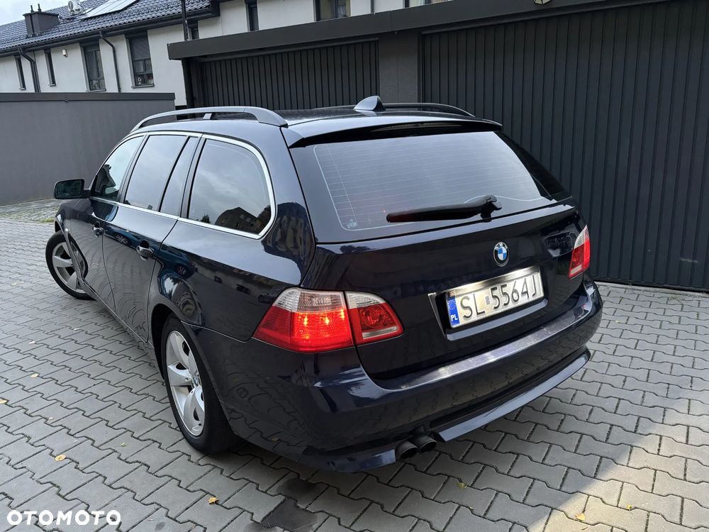 BMW Seria 5 525i - 6