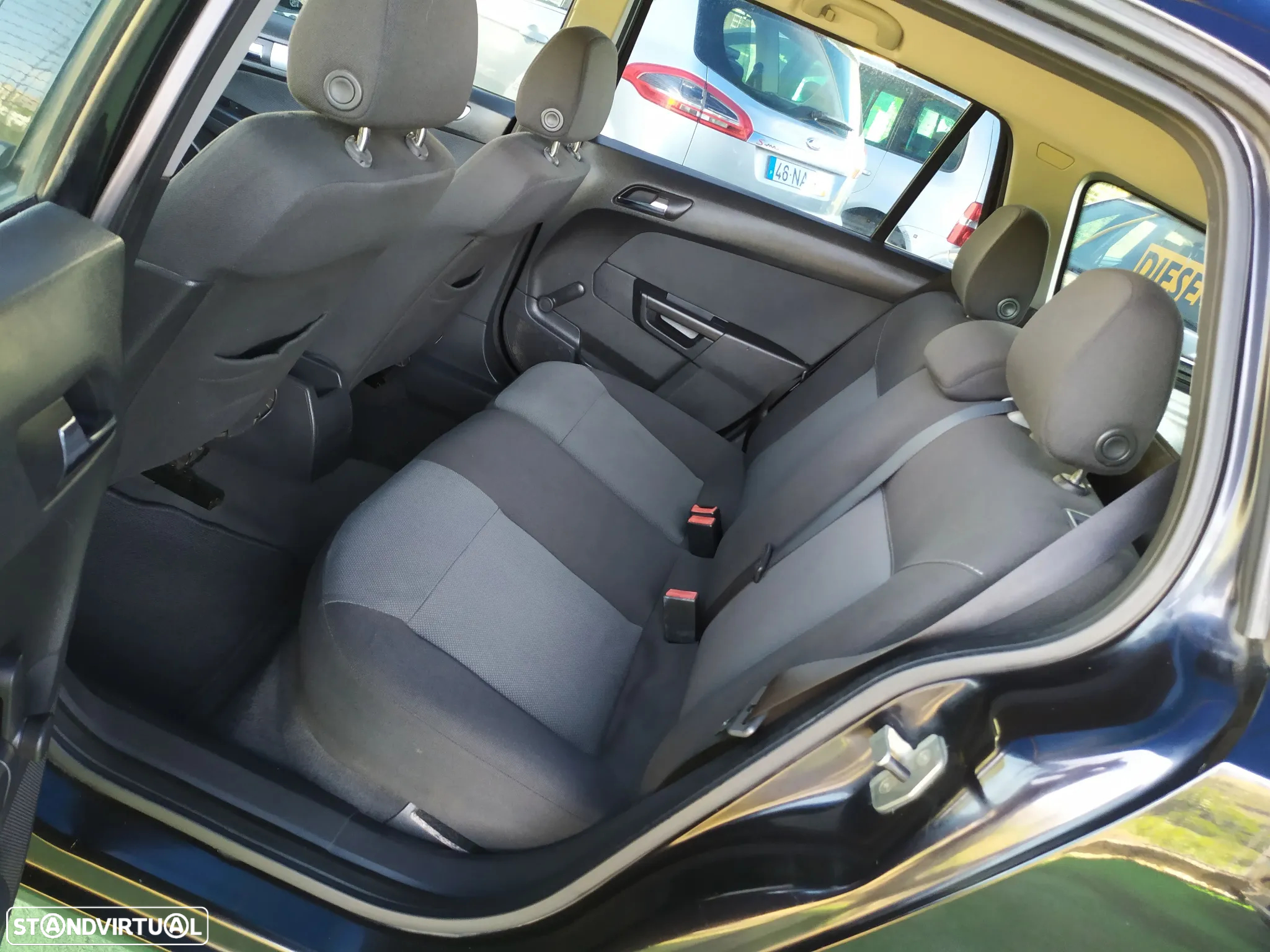 Opel Astra Caravan 1.3 CDTi Enjoy - 33