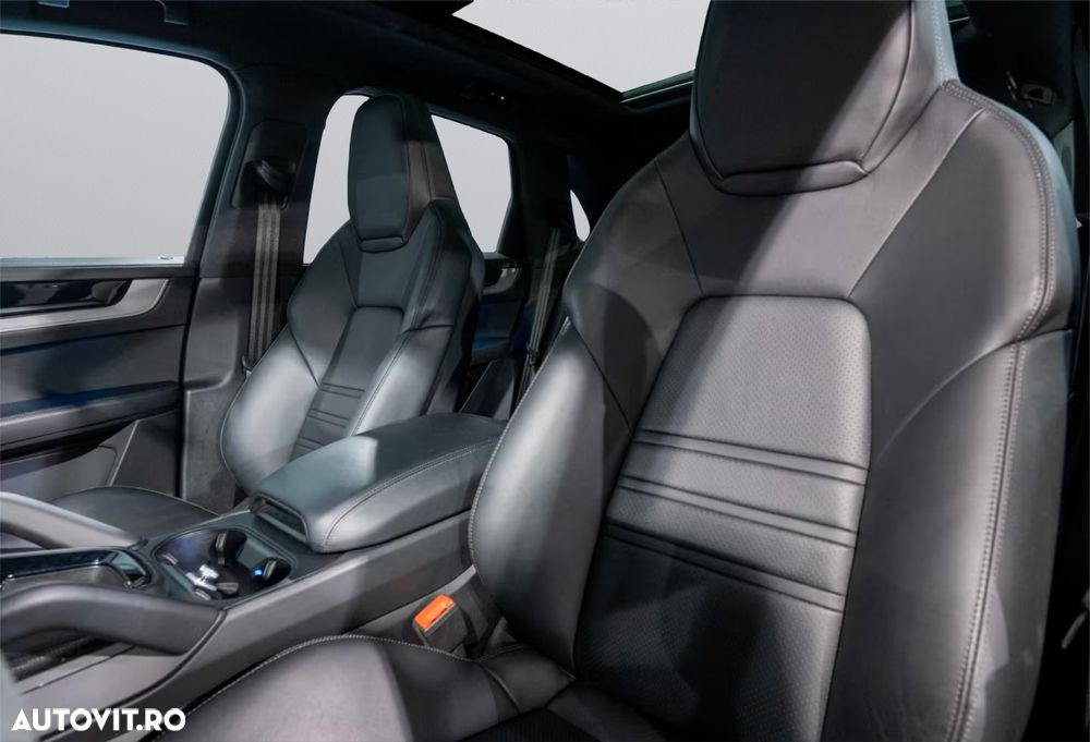 Porsche Cayenne E-Hybrid Tiptronic S - 9