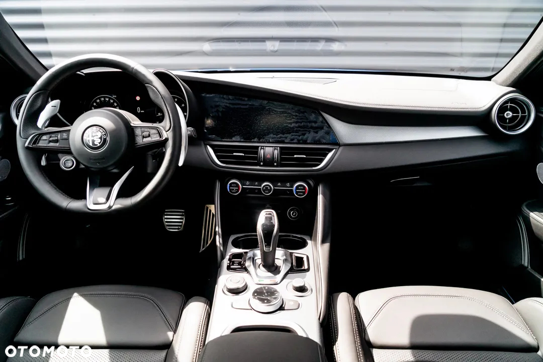 Alfa Romeo Giulia 2.0 Turbo Veloce Q4 - 21