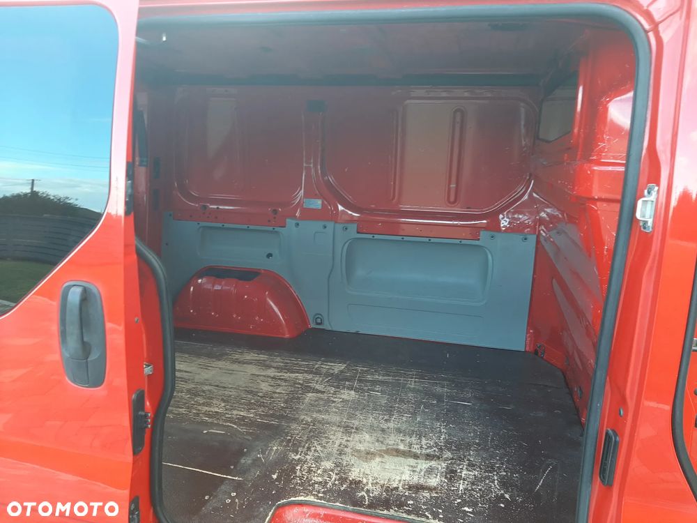 Opel vivaro - 14