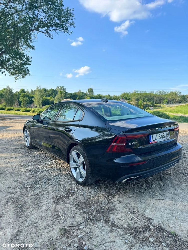 Volvo S60 T5 Momentum Pro - 6