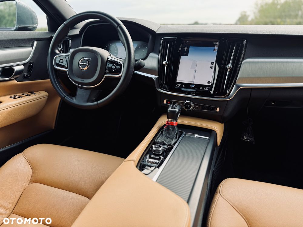 Volvo S90 T5 Momentum - 6