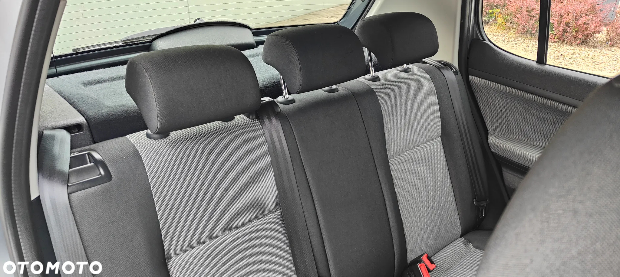 Skoda Fabia 1.2 TSI Ambition - 37