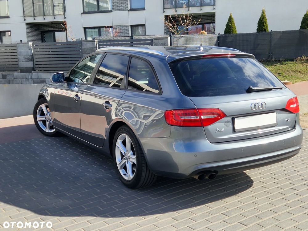 Audi A4 Avant - 6