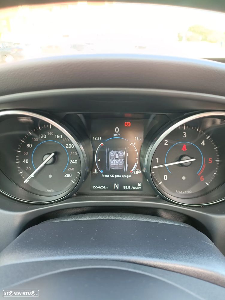 Jaguar XE 20d Aut. Portfolio - 19