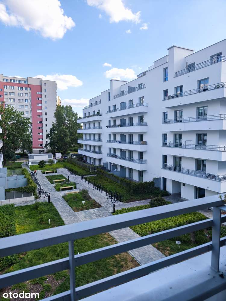 Saska Kępa | 2 pokojowe | mieszkanie do wynajęcia z dużym balkonem