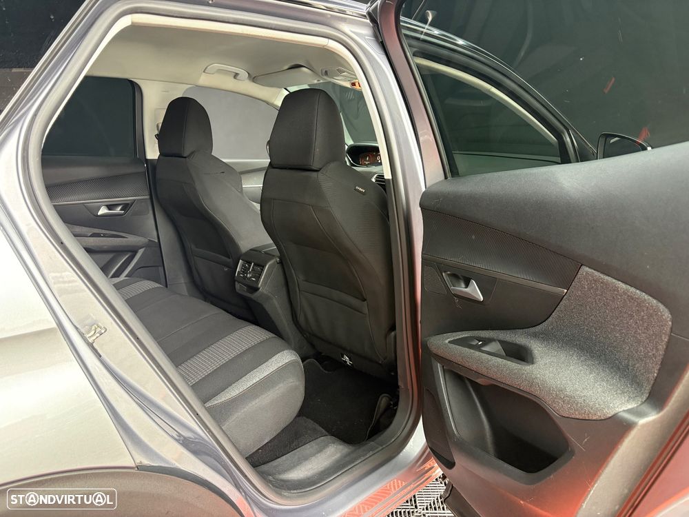 Peugeot 3008 PureTech 130 Stop & Start GPF EAT8 Active - 37