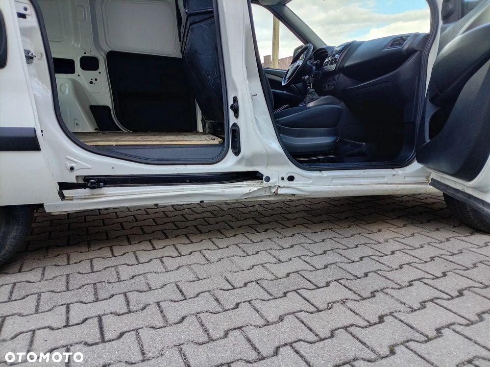 Opel Combo - 31