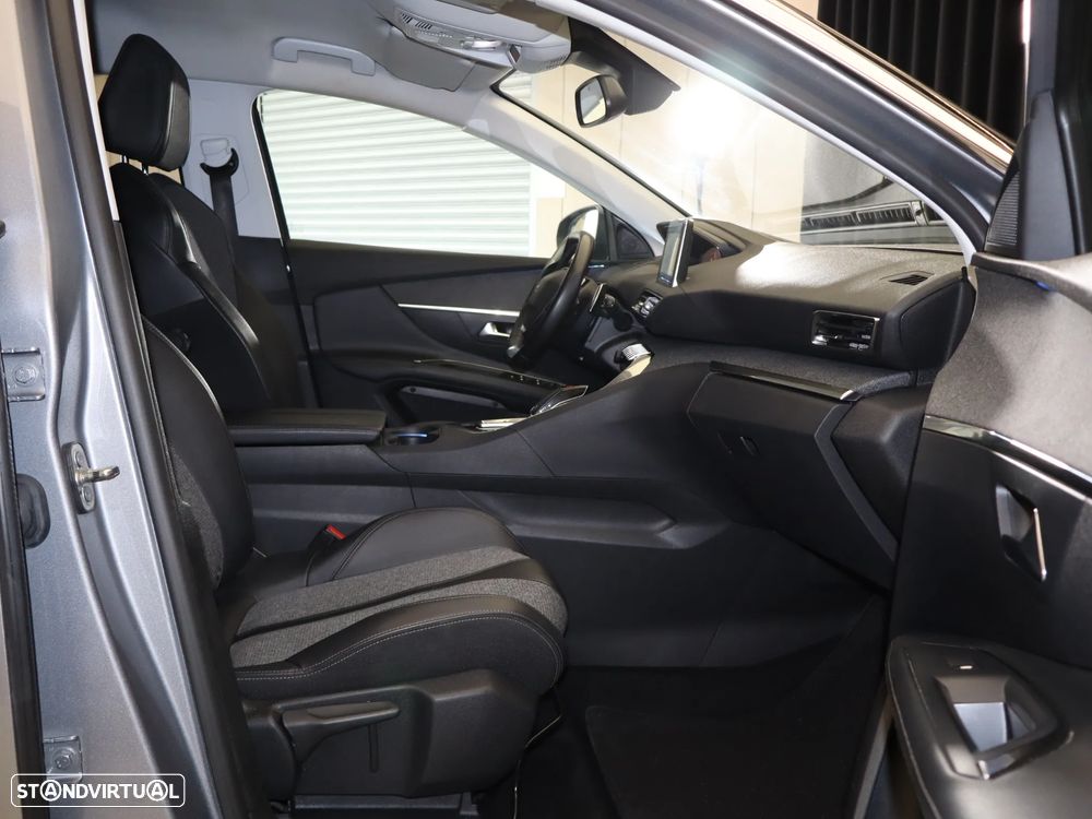 Peugeot 3008 BlueHDi 130 Stop & Start EAT8 Allure - 16