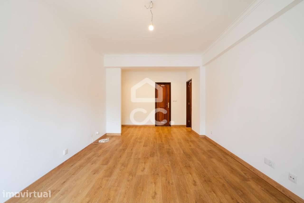 T3 Remodelado no Infantado – Disponível para arrendamento a partir de - Grande imagem: 2/17