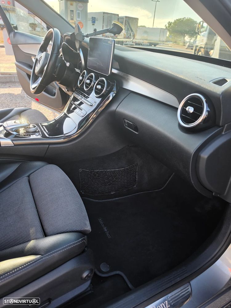 Mercedes-Benz C 250 (BlueTEC) d Station 7G-TRONIC Avantgarde - 7
