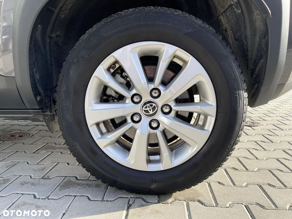 Toyota Yaris Cross - 24