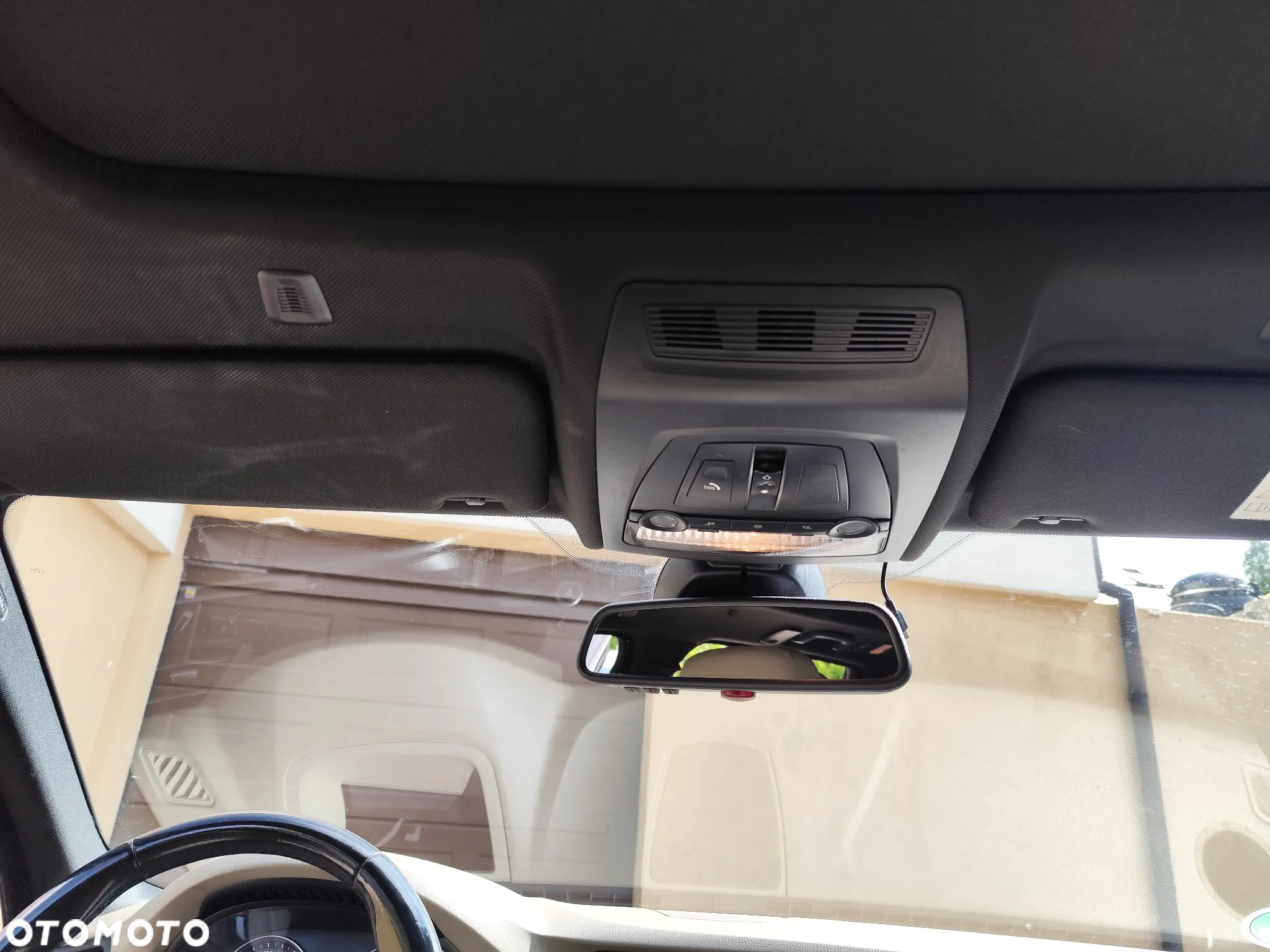 BMW Seria 5 530d Touring - 13