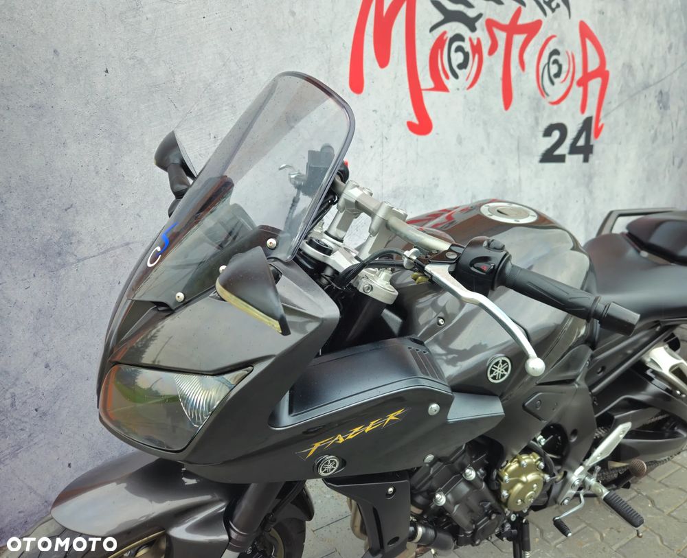 Yamaha FZ - 13