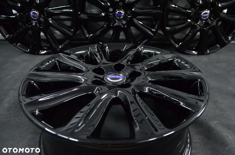 Felgi 5x108 17 VOLVO V40 S40 V50 S60 V60 V70 S70 XC60 XC40 R - 5