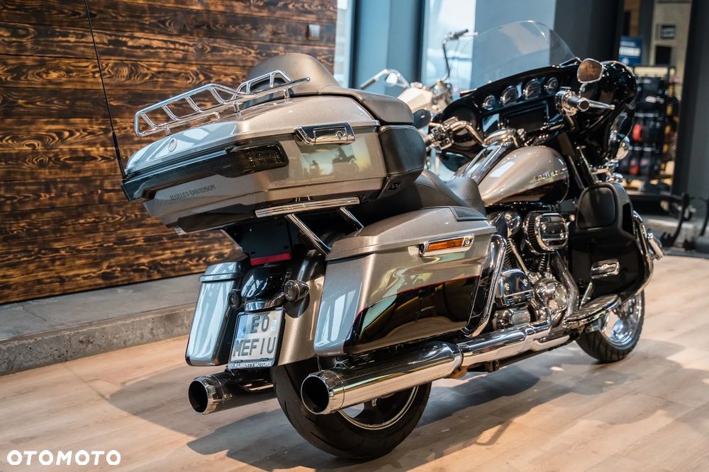 Harley-Davidson Touring Ultra Limited - 5