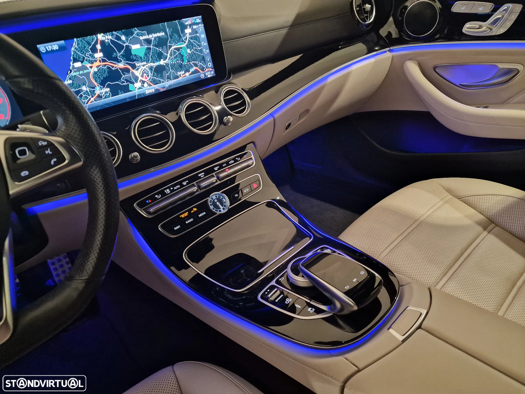 Mercedes-Benz E 43 AMG 4Matic 9G-TRONIC - 48