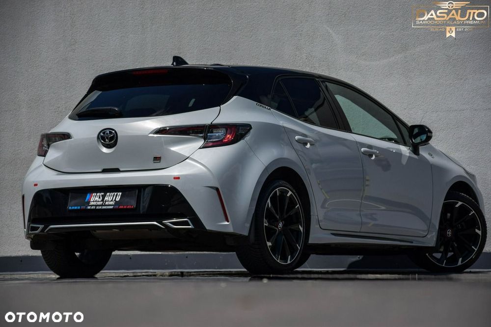 Toyota Corolla - 16