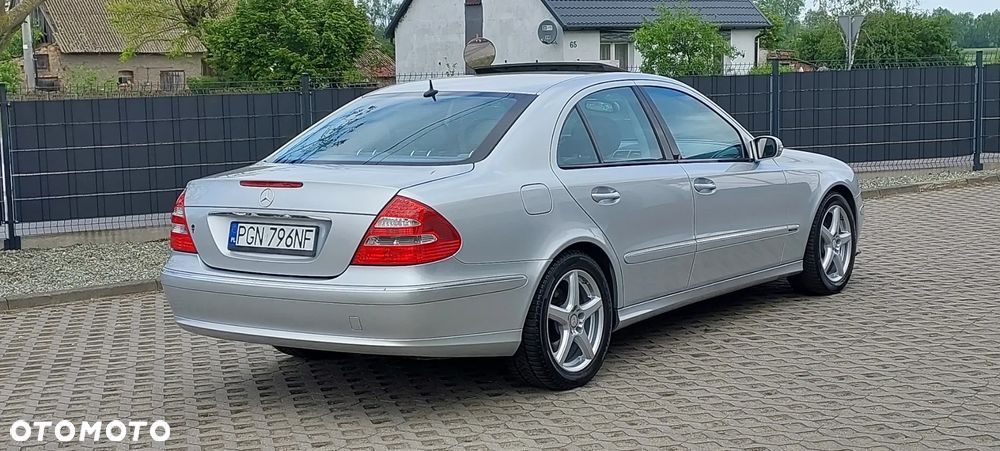 Mercedes-Benz Klasa E 200 Kompressor Automatik Avantgarde - 23