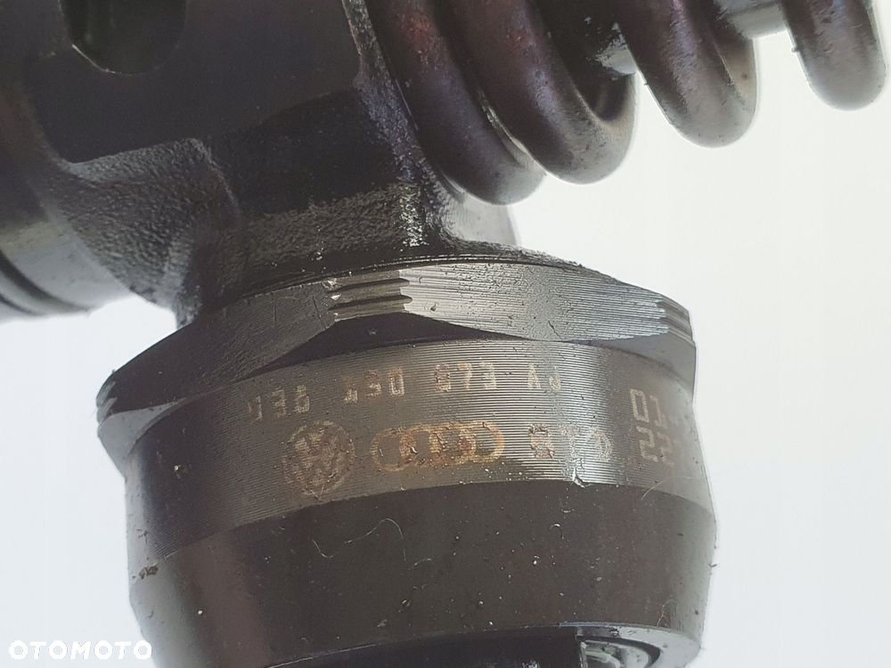 WTRYSKIWACZ Skoda Octavia I 1.9 TDI POMPOWSTRYSKIWACZ 038130073AJ - 3