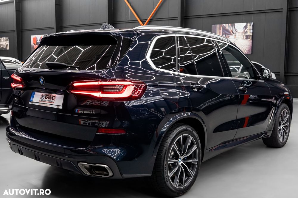 BMW X5 M M50i - 30