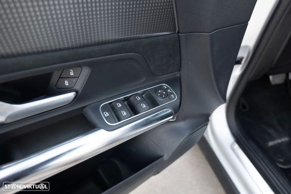 Mercedes-Benz EQA 250 AMG Line - 21