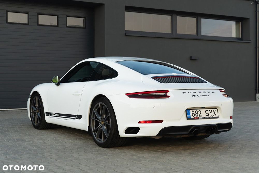 Porsche 911 Carrera T - 7