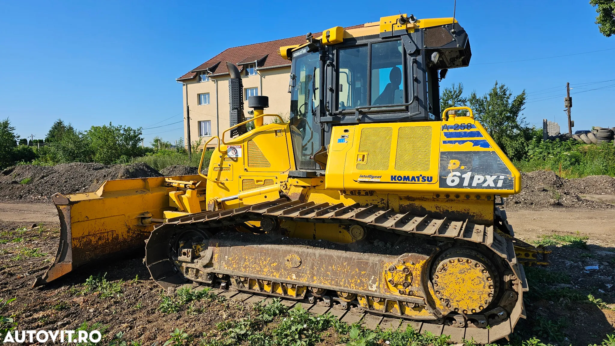 Komatsu D61 PXi Buldozer - 5