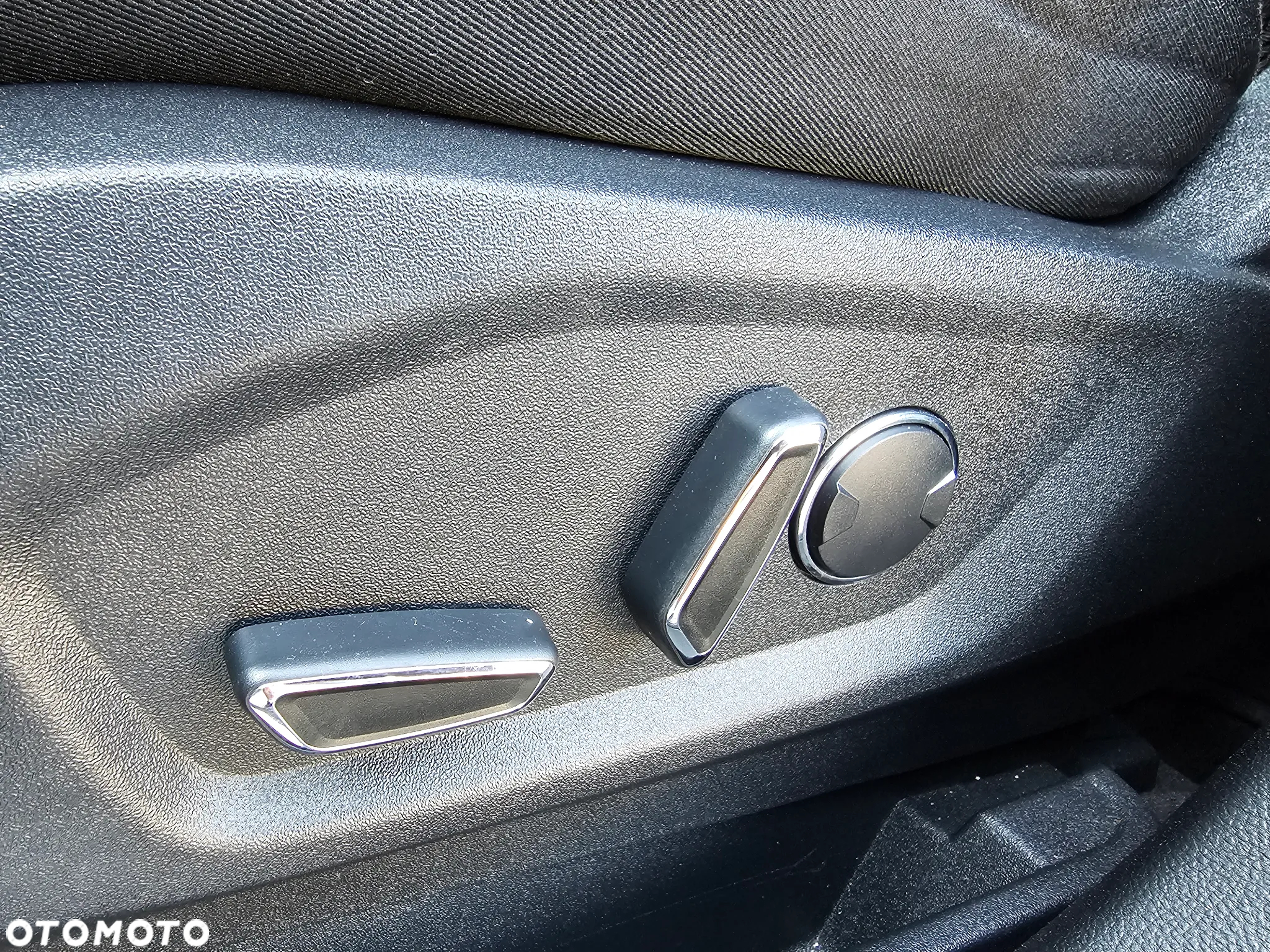 Ford S-Max 2.0 TDCi 4WD Titanium PowerShift - 34