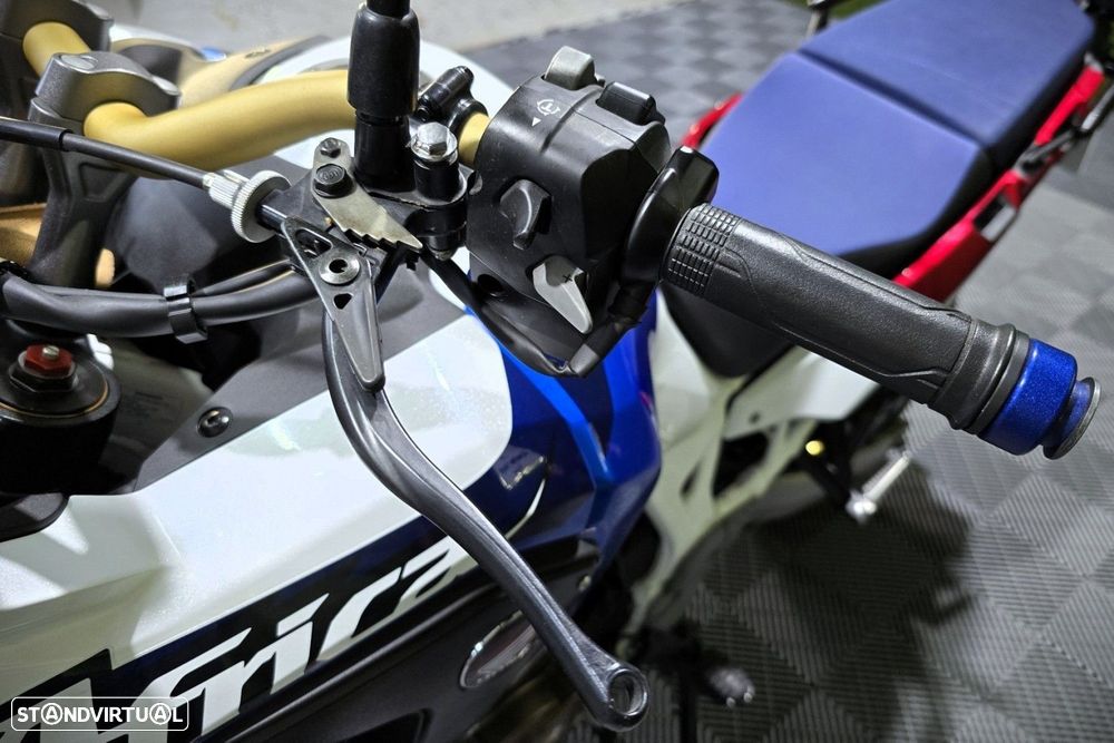 Honda Africa Twin CRF 1000 DCT Adventure Sports 30th Anniversary - 21