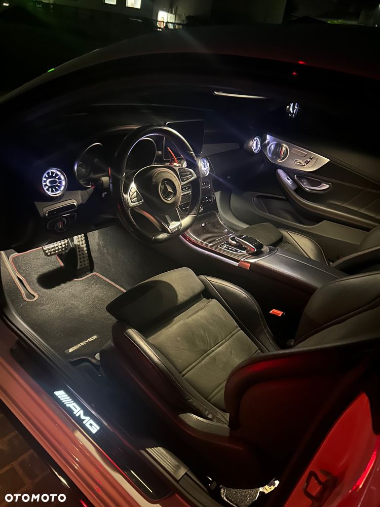 Mercedes-Benz Klasa C AMG 43 Coupe 4Matic 9G-TRONIC Night Edition - 32