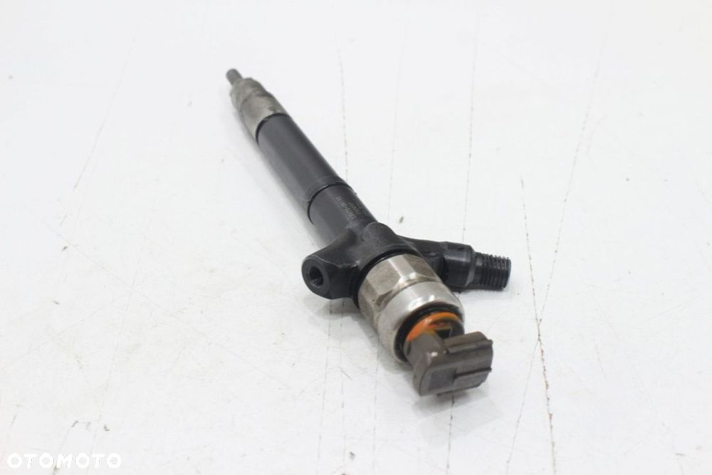 Wtryskiwacz 23670-0R190 Toyota 2.0 D4D Sprawdzany - 5