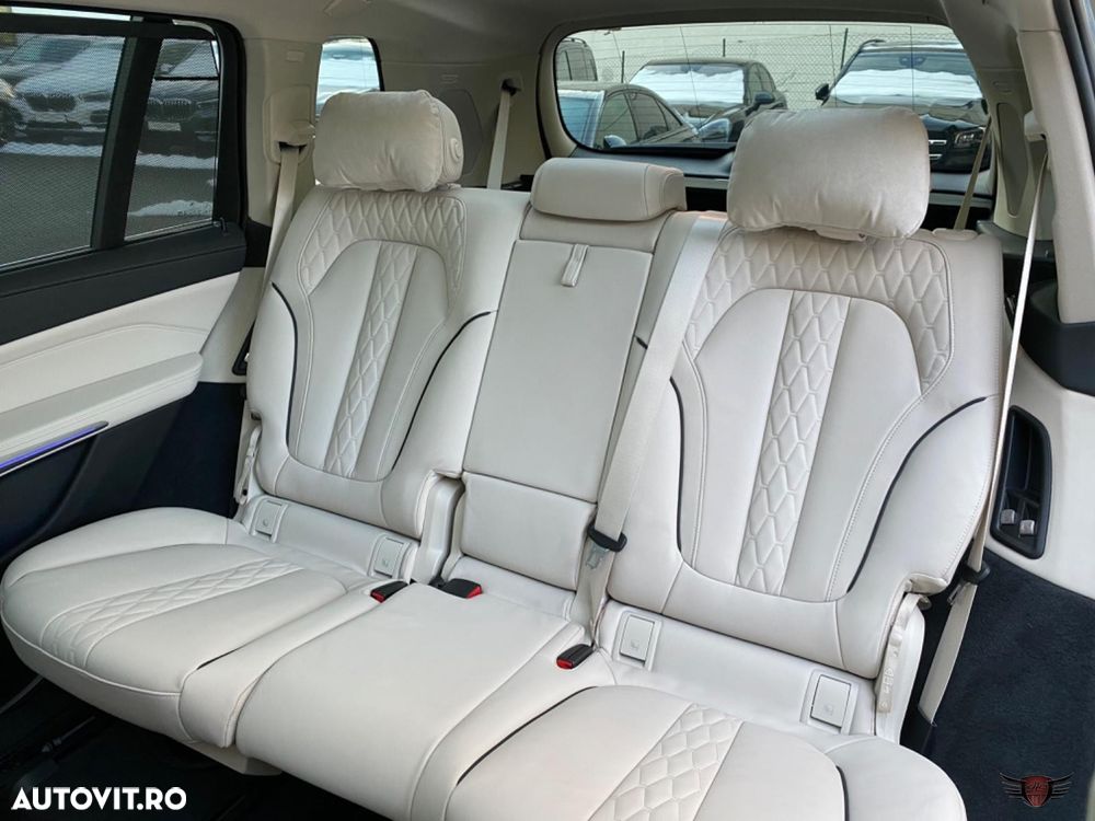 BMW X7 xDrive40d - 28