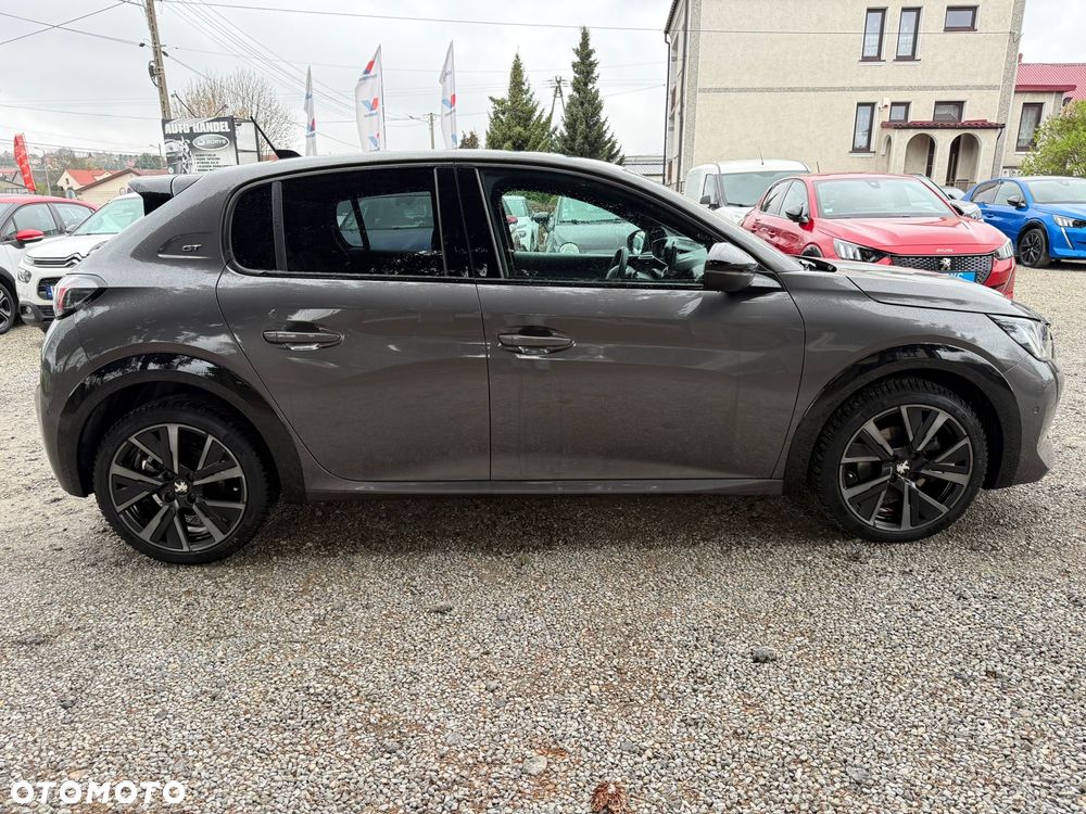 Peugeot 208 PureTech 100 EAT8 GT Pack - 11