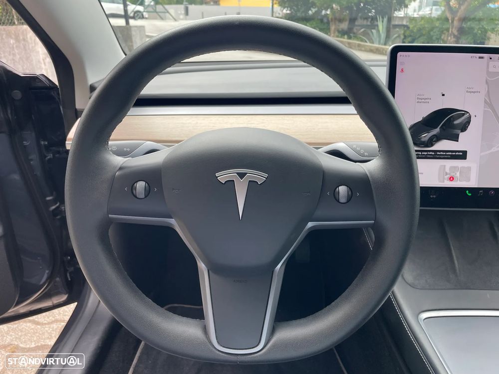 Tesla Model 3 Standard Range Plus RWD - 30