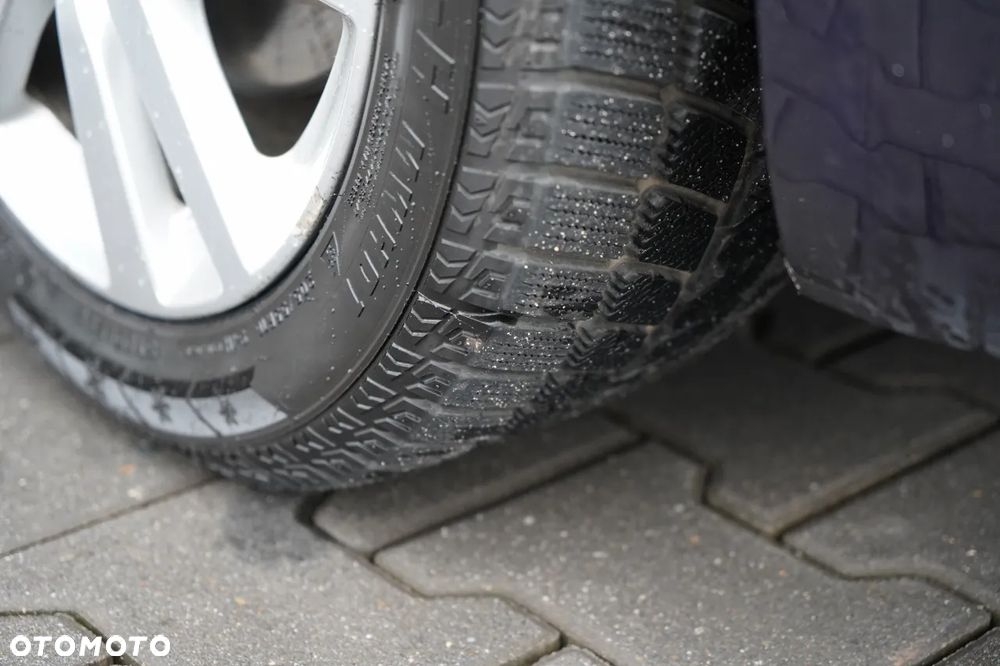 Peugeot 308 BlueHDi 130 EAT6 Stop & Start Active Business-Paket - 15