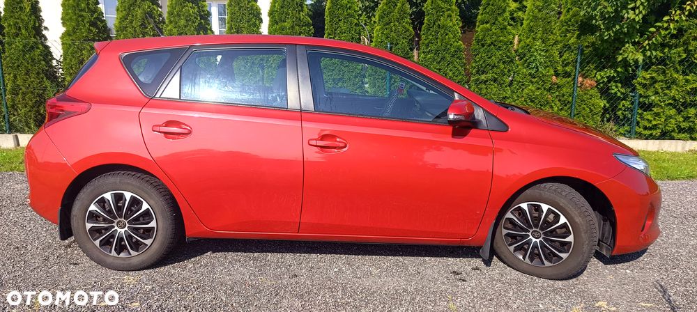 Toyota Auris 1.33 VVT-i Premium - 6