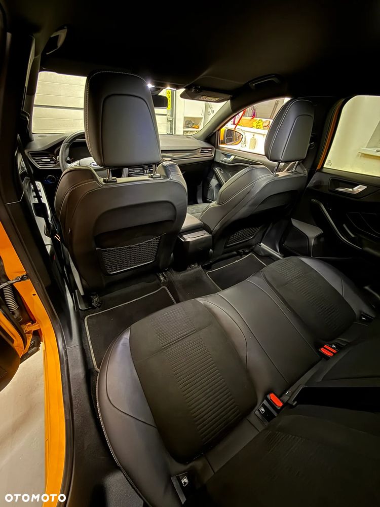 Ford Focus 2.3 EcoBoost S&S ST Edition - 15