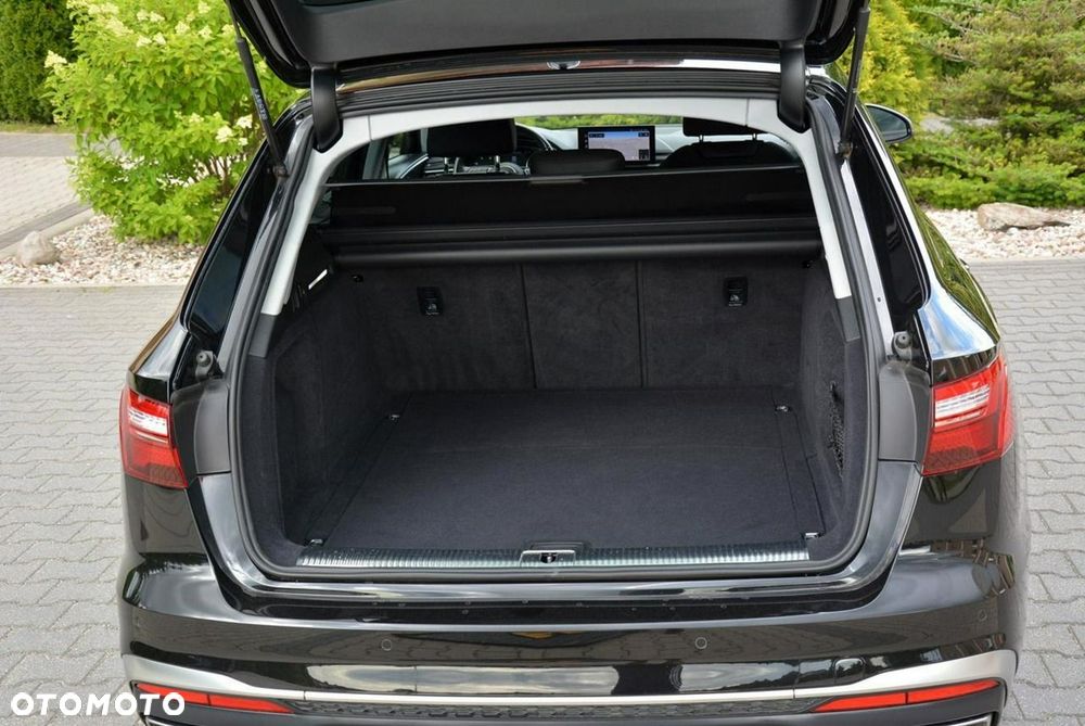 Audi A4 Avant 40 TDI mHEV S Line S tronic - 38
