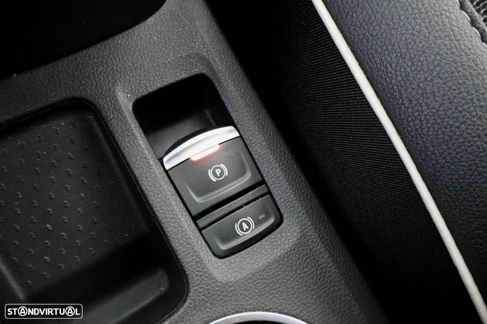 Renault Captur 1.0 TCe Techno - 39