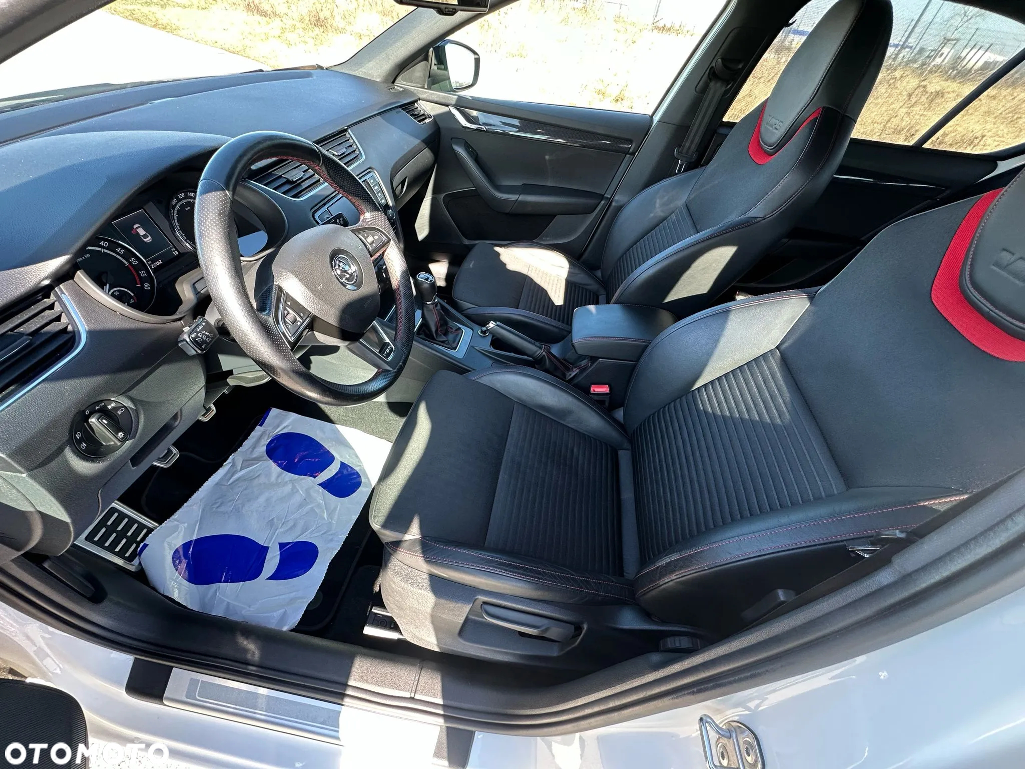 Skoda Octavia 2.0 TDI RS - 8